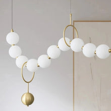 Carregar imagem no visualizador da galeria, Feasta Chandelier Light
