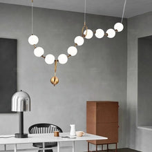 Carregar imagem no visualizador da galeria, Feasta Chandelier Light
