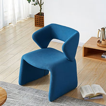 Carregar imagem no visualizador da galeria, Fiducia Accent Chair
