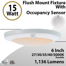 Carregar imagem no visualizador da galeria, 5-6 Inch Recessed LED Motion Sensor Flush Mount Ceiling Light with 15W, 1100 Lumens, Adjustable CCT, and Easy Installation
