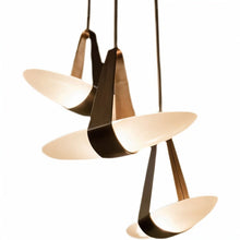 Carregar imagem no visualizador da galeria, Fune Pendant Light
