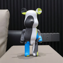 Carregar imagem no visualizador da galeria, Funky Bear Figurine
