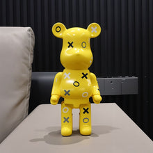 Carregar imagem no visualizador da galeria, Funky Bear Figurine
