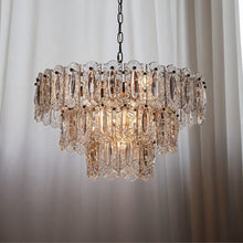 Carregar imagem no visualizador da galeria, Furozh Chandelier
