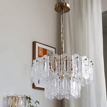 Carregar imagem no visualizador da galeria, Furozh Chandelier
