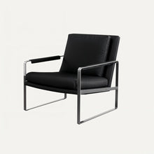 Carregar imagem no visualizador da galeria, Gigal Accent Chair
