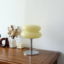 Carregar imagem no visualizador da galeria, Glossy Macaron Table Lamp
