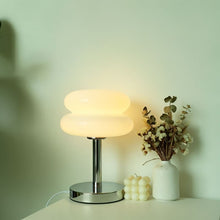 Carregar imagem no visualizador da galeria, Glossy Macaron Table Lamp
