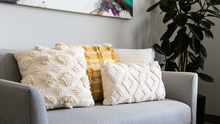 Cargar imagen en el visor de la galería, Spencer Tufted Cotton Decorative Pillow Cover
