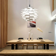 Carregar imagem no visualizador da galeria, Gulnur Pendant Light
