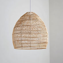 Cargar imagen en el visor de la galería, Handmade Rattan Pendant Light
