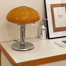 Cargar imagen en el visor de la galería, Harold Table Lamp
