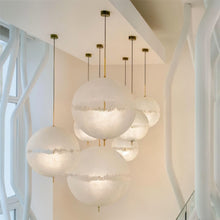 Carregar imagem no visualizador da galeria, Heikal Pendant Light
