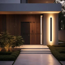 Carregar imagem no visualizador da galeria, Helios Outdoor LED Wall Light
