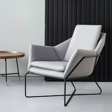 Carregar imagem no visualizador da galeria, Hugstoll Accent Chair
