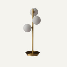 Carregar imagem no visualizador da galeria, Iridia Table Lamp
