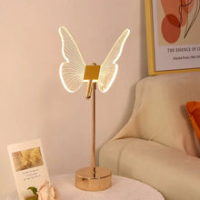 Load image into Gallery viewer, Ivy Table Lamp
