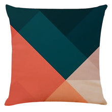 Carregar imagem no visualizador da galeria, Contour Cushion Cover
