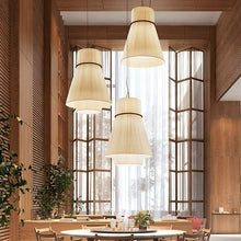 Carregar imagem no visualizador da galeria, Kanina Pendant Light
