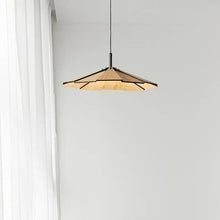 Cargar imagen en el visor de la galería, Karuvi Pendant Light
