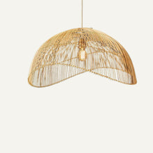 Cargar imagen en el visor de la galería, Kelit Pendant Light
