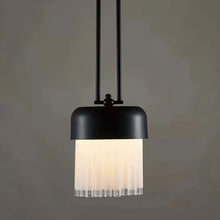 Cargar imagen en el visor de la galería, Kirik Pendant Light
