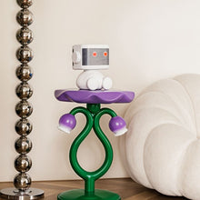 Cargar imagen en el visor de la galería, Knospe Side Table
