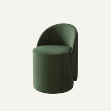 Carregar imagem no visualizador da galeria, Kocia Accent Chair
