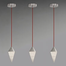 Cargar imagen en el visor de la galería, Konos Alabaster Pendant Light
