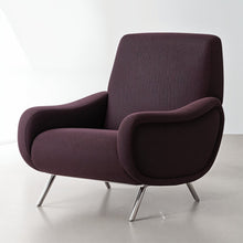 Carregar imagem no visualizador da galeria, Korsi Accent Chair
