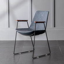 Carregar imagem no visualizador da galeria, Kratsi Accent Chair
