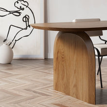 Carregar imagem no visualizador da galeria, Kvag Oval Table
