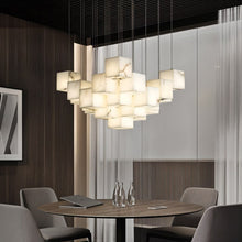 Carregar imagem no visualizador da galeria, Kybos Alabaster Chandelier Light
