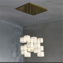 Carregar imagem no visualizador da galeria, Kybos Alabaster Chandelier Light
