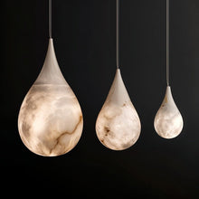 Cargar imagen en el visor de la galería, Lacrima Alabaster Pendant Light
