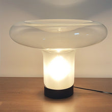 Load image into Gallery viewer, Lindeza Table Lamp
