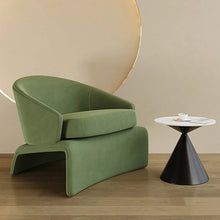 Carregar imagem no visualizador da galeria, Luanza Accent Chair
