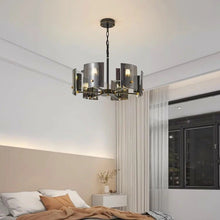 Carregar imagem no visualizador da galeria, Lucida Round Chandelier
