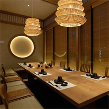 Carregar imagem no visualizador da galeria, Luwi Pendant Light
