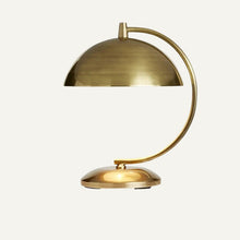 Carregar imagem no visualizador da galeria, Luxfera Table Lamp
