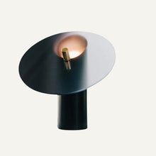 Carregar imagem no visualizador da galeria, Luxuria Table Lamp
