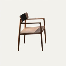 Carregar imagem no visualizador da galeria, Maluhia Accent Chair
