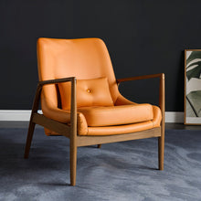 Carregar imagem no visualizador da galeria, Maqad Accent Chair
