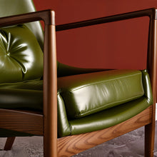 Carregar imagem no visualizador da galeria, Maqad Accent Chair
