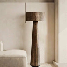 Cargar imagen en el visor de la galería, Mazga Floor Lamp
