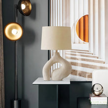 Carregar imagem no visualizador da galeria, Melmo Table Lamp
