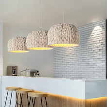 Carregar imagem no visualizador da galeria, Munhad Pendant Light
