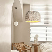 Carregar imagem no visualizador da galeria, Munhad Pendant Light
