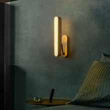 Cargar imagen en el visor de la galería, Munira Wall Lamp
