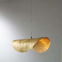 Carregar imagem no visualizador da galeria, Nelumbo Pendant Light
